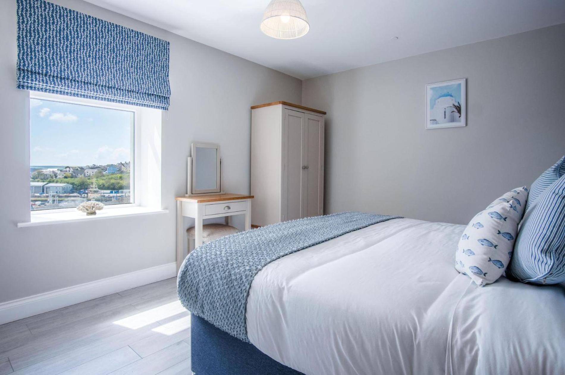 Haven View - 2 Bedroom Apartment - Milford Haven Exterior photo